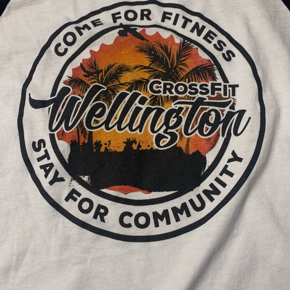 Crossfit Wellington T-Shirt - Picture 3 of 3